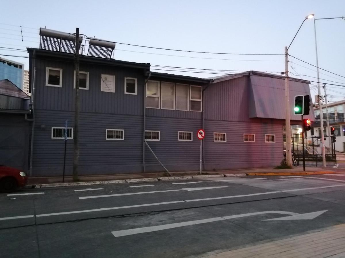 Hostal Copiapó Puerto Montt Hotel Exterior foto